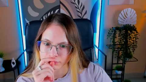 carrie_roses online show from October 2025 04:21:02 AM