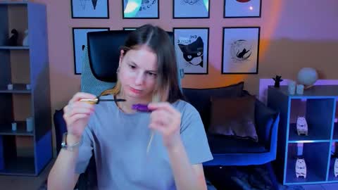 carrie_roses online show from October 2025 04:12:01 AM