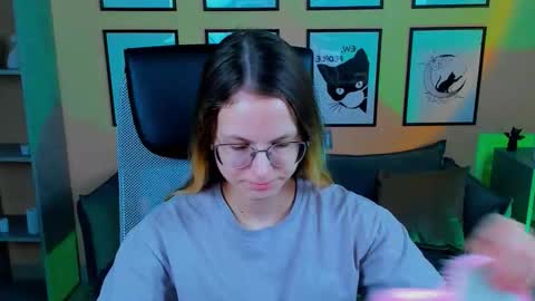 carrie_roses online show from October 2025 04:13:02 AM