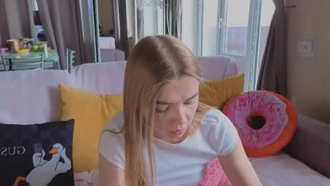 carriebradshawww online show from April 2026 05:00:02 AM