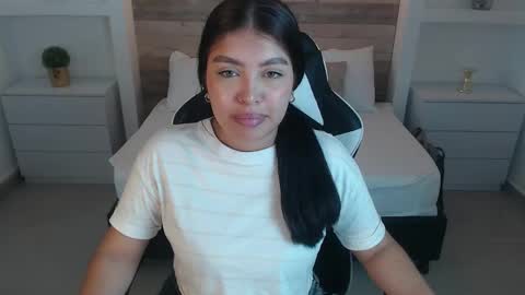 carriepink_ online show from September 2025 11:13:02 AM