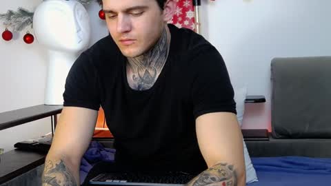 Snapshot of carter_reos chatting on December 2024 01:43:02 PM Carter online show from December 2024 01:43:02 PM
