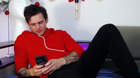 Snapshot of carter_reos chatting on December 2024 04:35:02 PM Carter online show from December 2024 04:35:02 PM