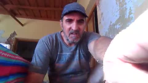 caseroshot2 online show from November 2025 11:53:02 AM