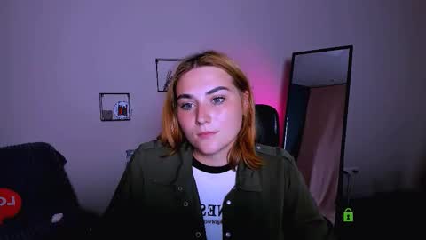 casey_meow_ online show from September 2025 12:53:01 PM