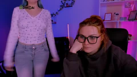 casey_meow_ online show from April 2026 09:01:02 AM