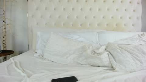 Snapshot of caseykissesxoxo chatting on January 2025 12:07:01 AM casey kisses online show from January 2025 12:07:01 AM