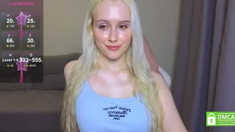 Snapshot of caseylabow chatting on March 2025 02:29:01 PM My name is Casey... Nice to meet you I will be happy to have funthumbs up please its important online show from March 2025 02:29:01 PM