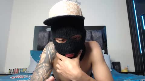 Snapshot of cash_master77 chatting on December 2024 07:05:02 AM Cash Master777 online show from December 2024 07:05:02 AM