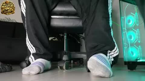cash_master777 online show from April 2026 10:25:02 PM