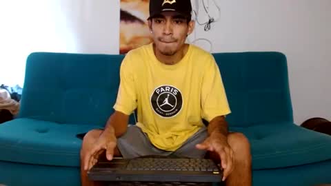 Snapshot of cash_master_san chatting on February 2025 02:46:01 PM Cash Master San online show from February 2025 02:46:01 PM