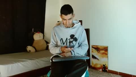 Snapshot of cash_master_san chatting on October 2025 11:25:01 AM Cash Master San online show from October 2025 11:25:01 AM