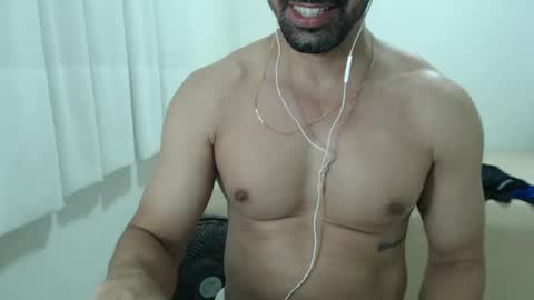 cashmastermuscle77 online show from February 2025 01:49:02 AM