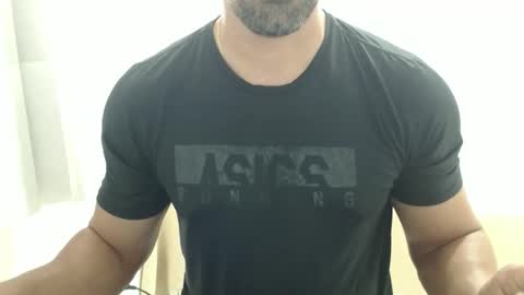 cashmastermuscle77 online show from April 2026 10:19:01 AM