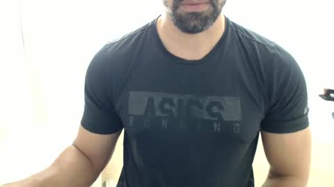 cashmastermuscle77 online show from June 2026 01:58:02 PM
