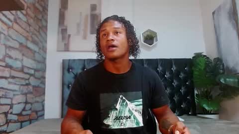 Snapshot of casike_978 chatting on September 2025 05:38:01 PM Casike online show from September 2025 05:38:01 PM