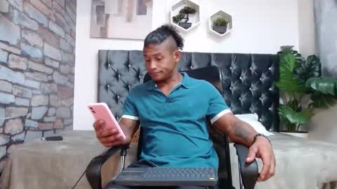 Snapshot of casike_978 chatting on September 2025 07:02:01 AM Casike online show from September 2025 07:02:01 AM