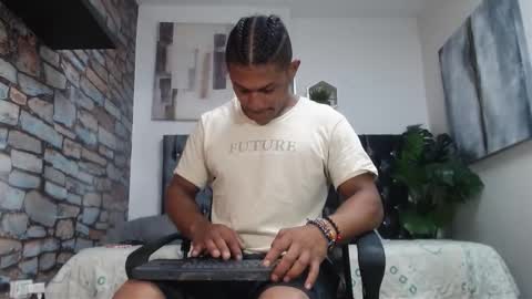 Snapshot of casike_978 chatting on October 2025 07:04:02 PM Casike online show from October 2025 07:04:02 PM