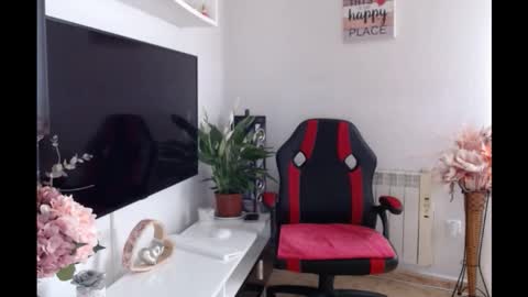 Alice online show from November 2025 10:36:02 AM