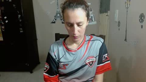 Snapshot of cassandra_brownn chatting on December 2025 05:21:02 PM online show from December 2025 05:21:02 PM