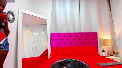 Cassandra Hunt online show from May 2026 03:52:02 PM