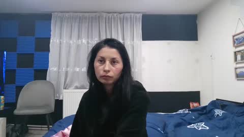 Snapshot of cassandry92 chatting on December 2024 03:42:02 PM Casandry online show from December 2024 03:42:02 PM