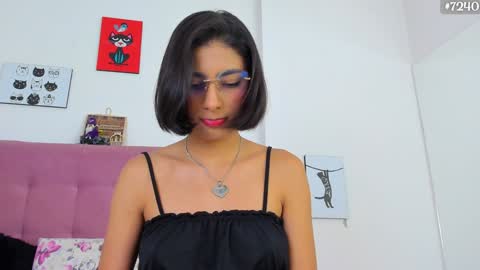Snapshot of casseydagger chatting on January 2025 01:42:02 AM CASSEY online show from January 2025 01:42:02 AM