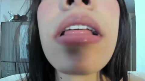 Cassie Jones online show from June 2026 07:57:02 PM