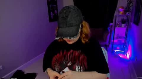 Cassie online show from October 2025 08:29:02 PM