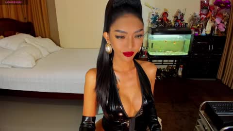 CassieValbalera online show from May 2026 02:41:01 AM