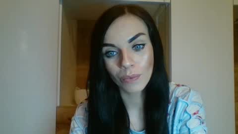 Cassie online show from January 2026 07:27:01 PM