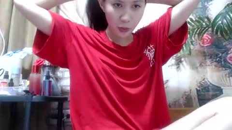 Snapshot of cassydeluxe chatting on November 2025 06:23:01 AM Cassy online show from November 2025 06:23:01 AM