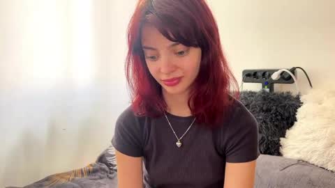 Snapshot of cassyvixen chatting on April 2026 03:25:02 PM Cassy online show from April 2026 03:25:02 PM