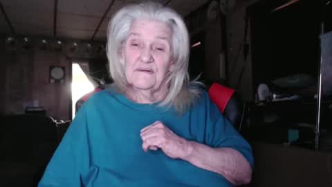 cat online show from November 2025 06:31:01 PM