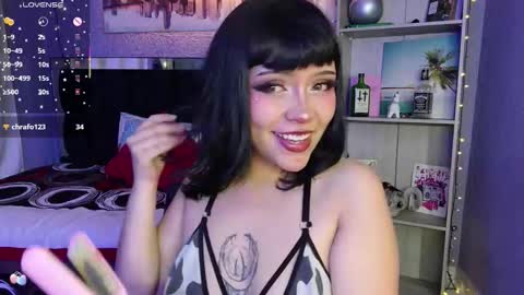 Snapshot of cat_terra chatting on October 2025 07:07:02 AM Terra online show from October 2025 07:07:02 AM