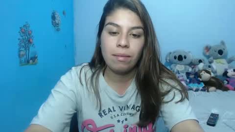 Snapshot of cata_09 chatting on January 2025 11:43:01 PM cata online show from January 2025 11:43:01 PM