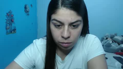 Snapshot of cata_09 chatting on February 2025 12:21:02 AM cata online show from February 2025 12:21:02 AM