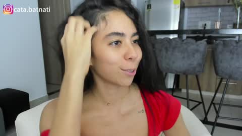Snapshot of cata_batnati chatting on December 2024 10:43:01 PM Catalina online show from December 2024 10:43:01 PM