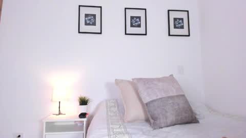 Snapshot of cata_lopez27 chatting on April 2026 11:13:01 PM online show from April 2026 11:13:01 PM