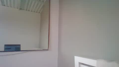 Snapshot of cata_sexy2410 chatting on November 2025 01:54:02 PM cata_sexy2410 online show from November 2025 01:54:02 PM