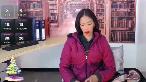 Queen Catalella online show from December 2025 03:23:01 AM