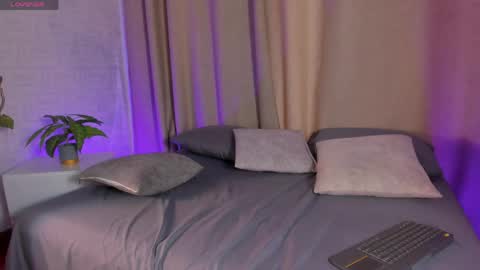 catalella_rouse online show from April 2026 08:34:01 PM