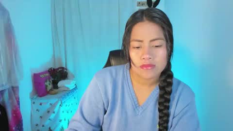 Flor....... online show from January 2025 12:57:01 AM