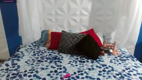 Snapshot of cataleya_eebony chatting on December 2025 11:15:01 AM cataleya_eebony online show from December 2025 11:15:01 AM