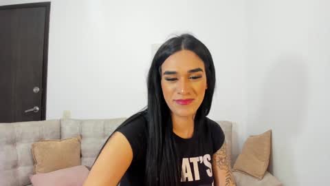 Snapshot of cataliana_mega1 chatting on December 2024 04:33:01 AM celiscatalina instagram online show from December 2024 04:33:01 AM
