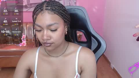 catalina25_t online show from December 2025 07:51:02 PM