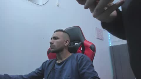 Cata y Roger online show from January 2025 05:13:02 AM