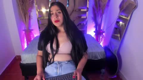Snapshot of catalina_bustos chatting on February 2025 03:59:02 AM Catalina bustos online show from February 2025 03:59:02 AM