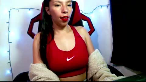 Snapshot of catalina_colombia chatting on March 2025 01:05:01 AM catalina_colombia online show from March 2025 01:05:01 AM