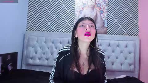 CATLINA HERRERA online show from October 2025 01:33:02 PM